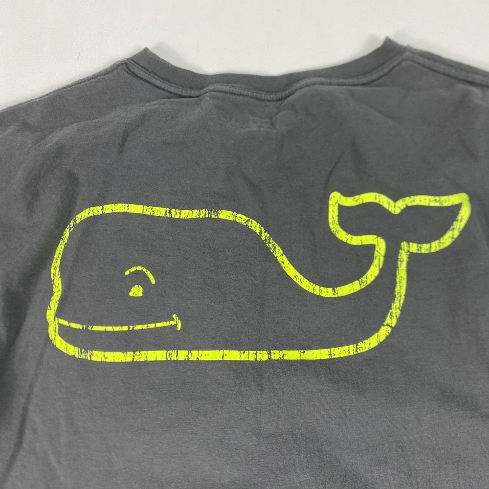 Vineyard Vines Shirt‎ Mens Small Gray Long Sleeve Whale Pocket Tee Graphic